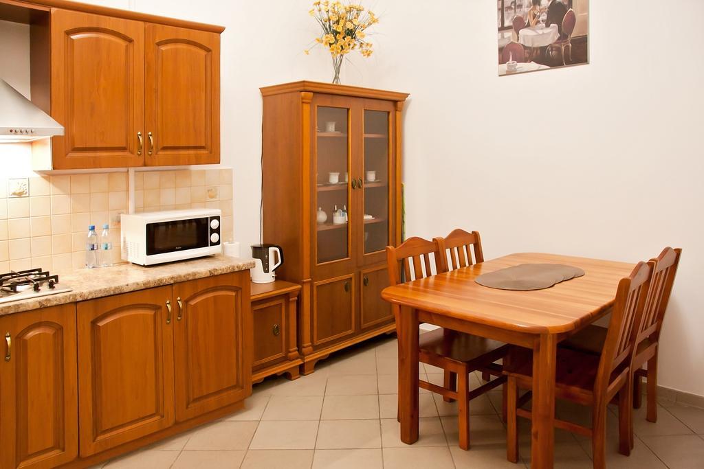 Apartament Broadway Торунь Екстер'єр фото